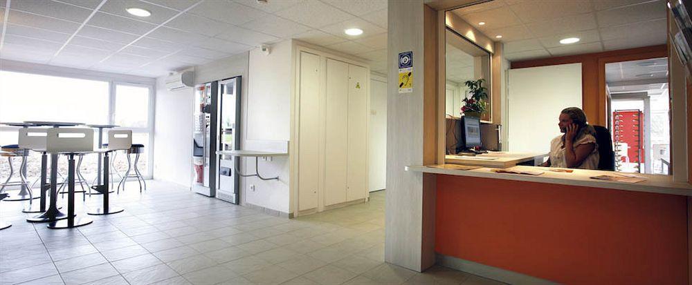 Готель Sweet And Smart Sarreguemines - Hambach Екстер'єр фото